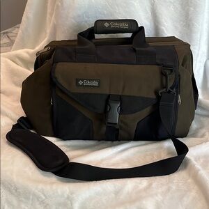 Columbia Canvas Travel Messenger Duffle Bag